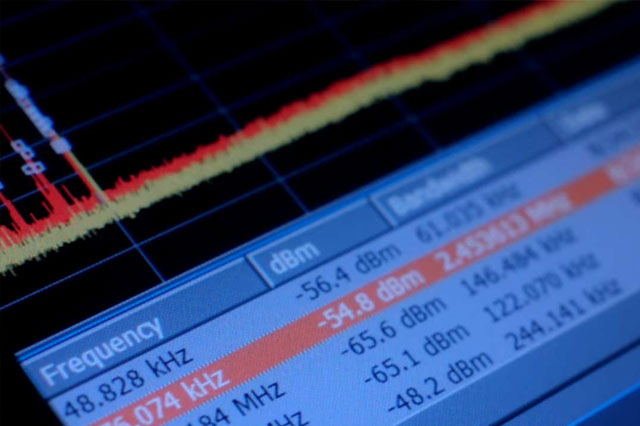 Funk- / Hochfrequenzscan Image